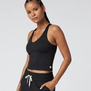 Vuori Halo Performance Top